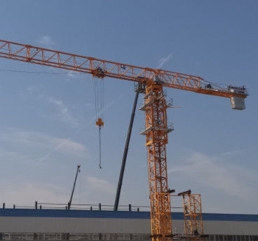 Construction Flat Top Tower Crane Stationary Foundation Type Industrial
