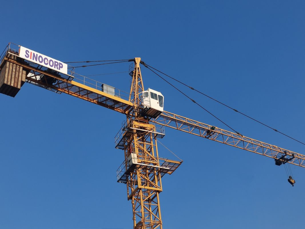 8 Tons Fixed Base Type 60M Boom / Arm Length Hammerhead Tower Crane