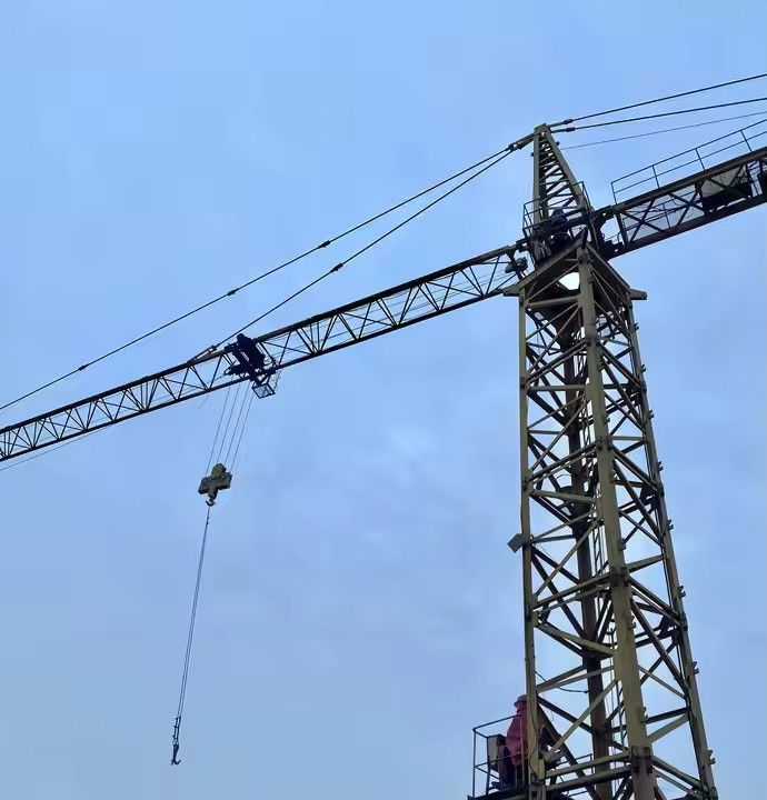 12 Ton 40m Jib Tower Crane Internal Climbing Crane 15m 18m 25m 60 Meter 70m